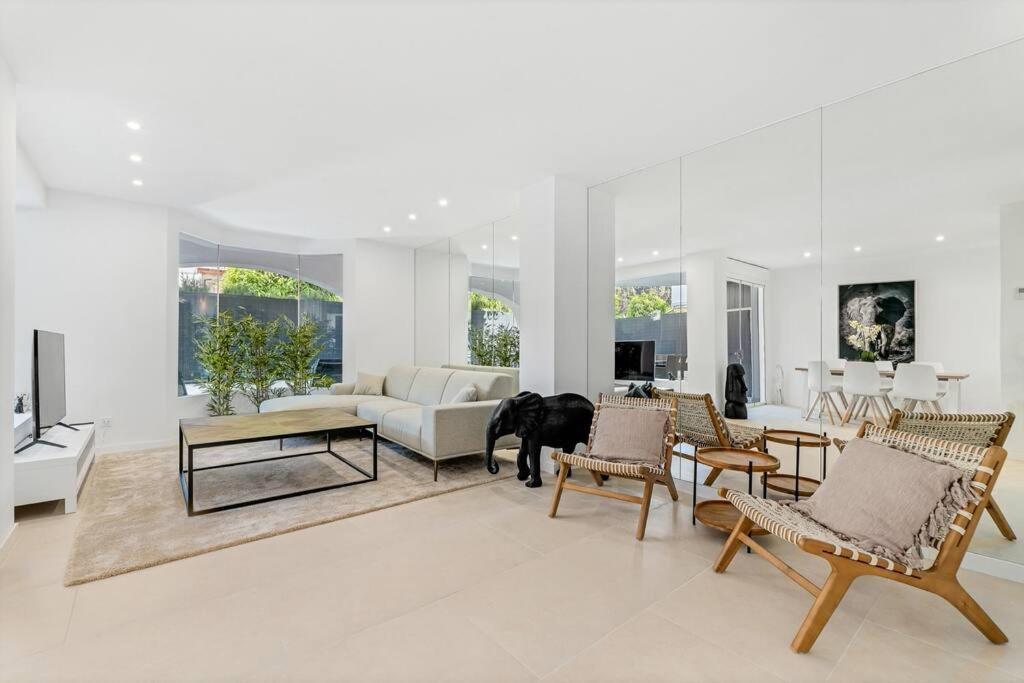 By Riva - Stylish 3 Bedroom Luxury In Naranjos De Marbella